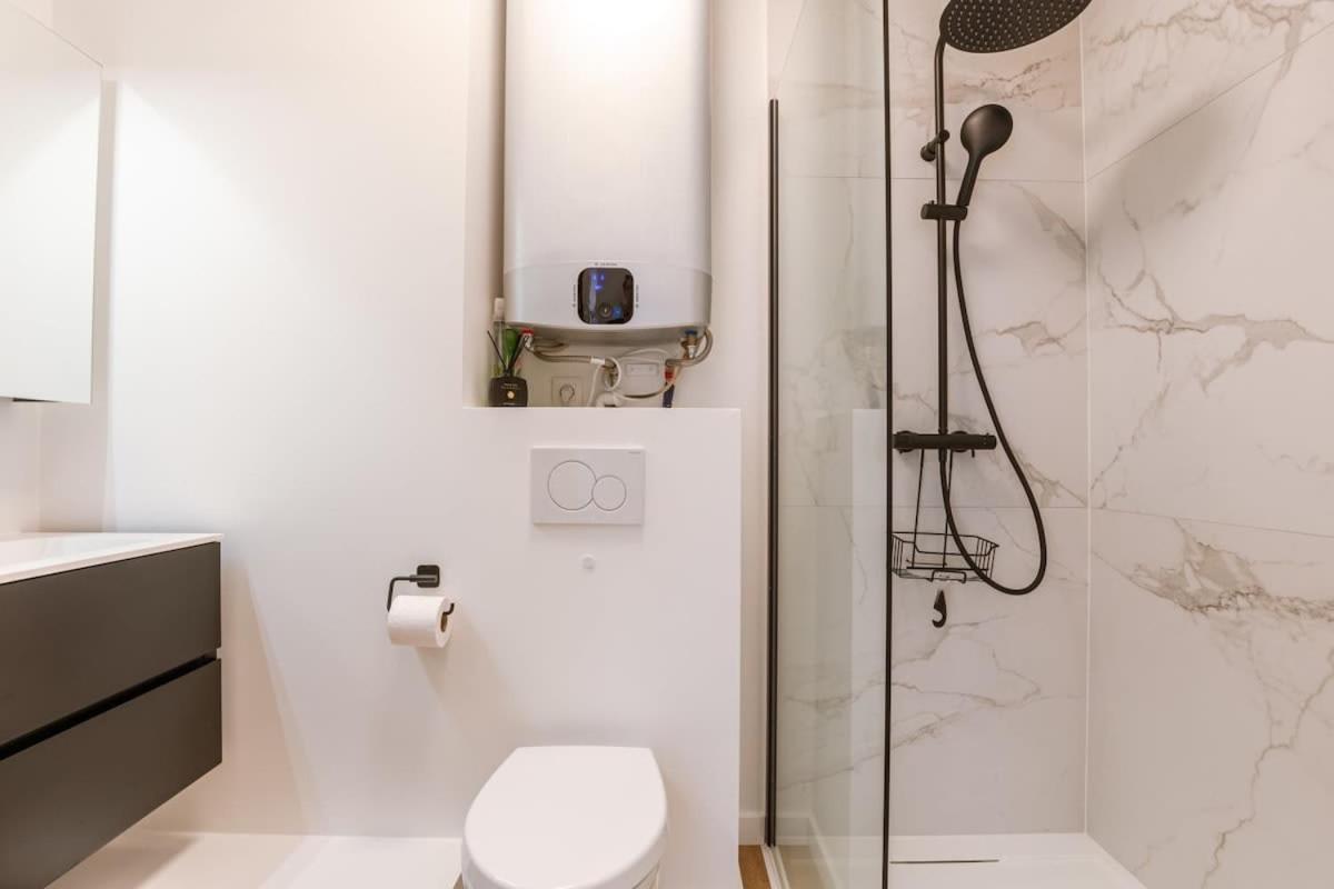 Huswell - Brand New Apartment Near The Beach Blankenberge Luaran gambar
