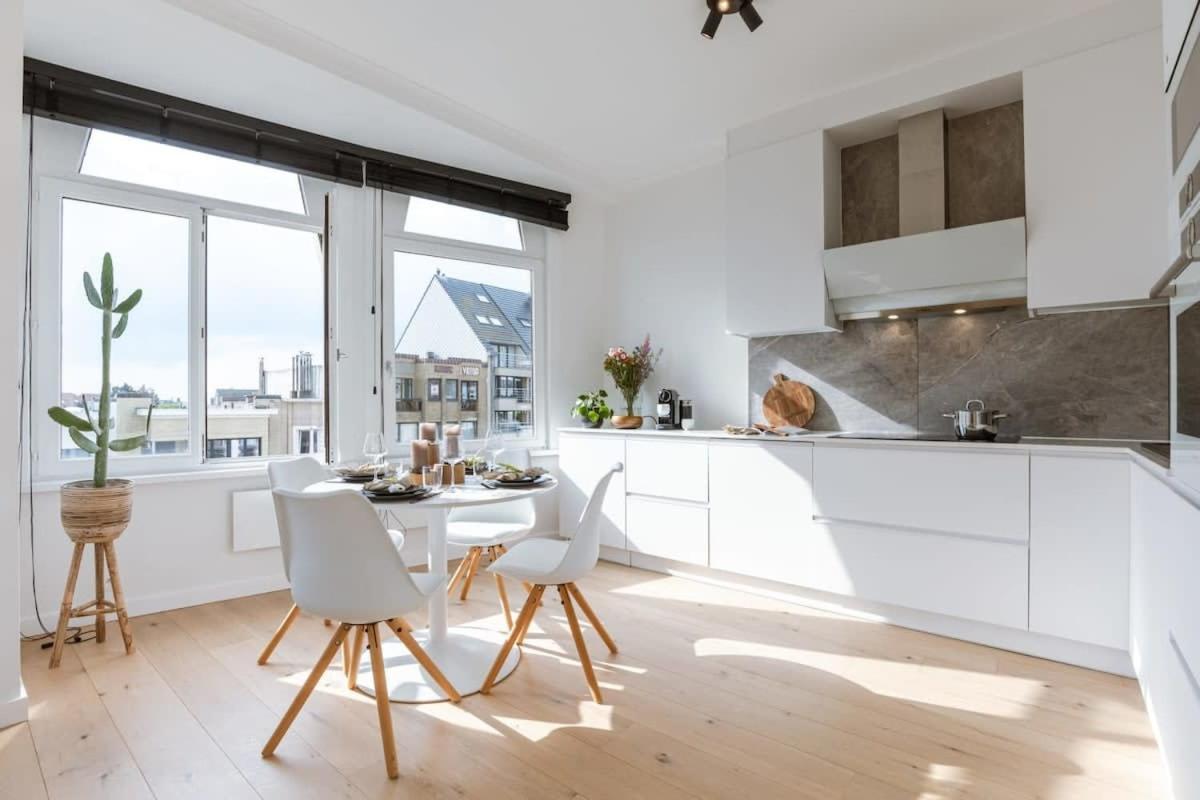 Huswell - Brand New Apartment Near The Beach Blankenberge Luaran gambar